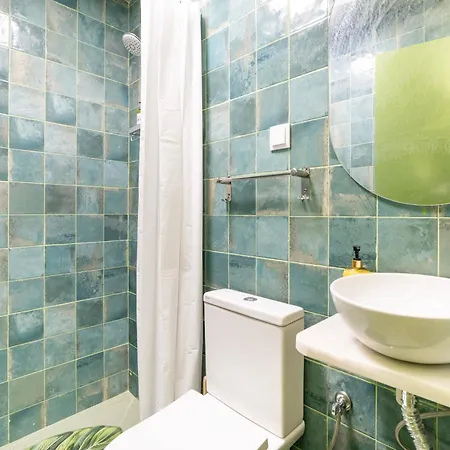 Dream Glow - With Private Bathroom 3* Cascais