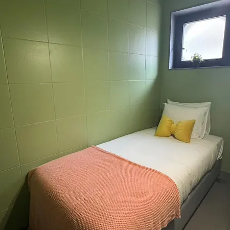 Dream Glow - With Private Bathroom Pensionat